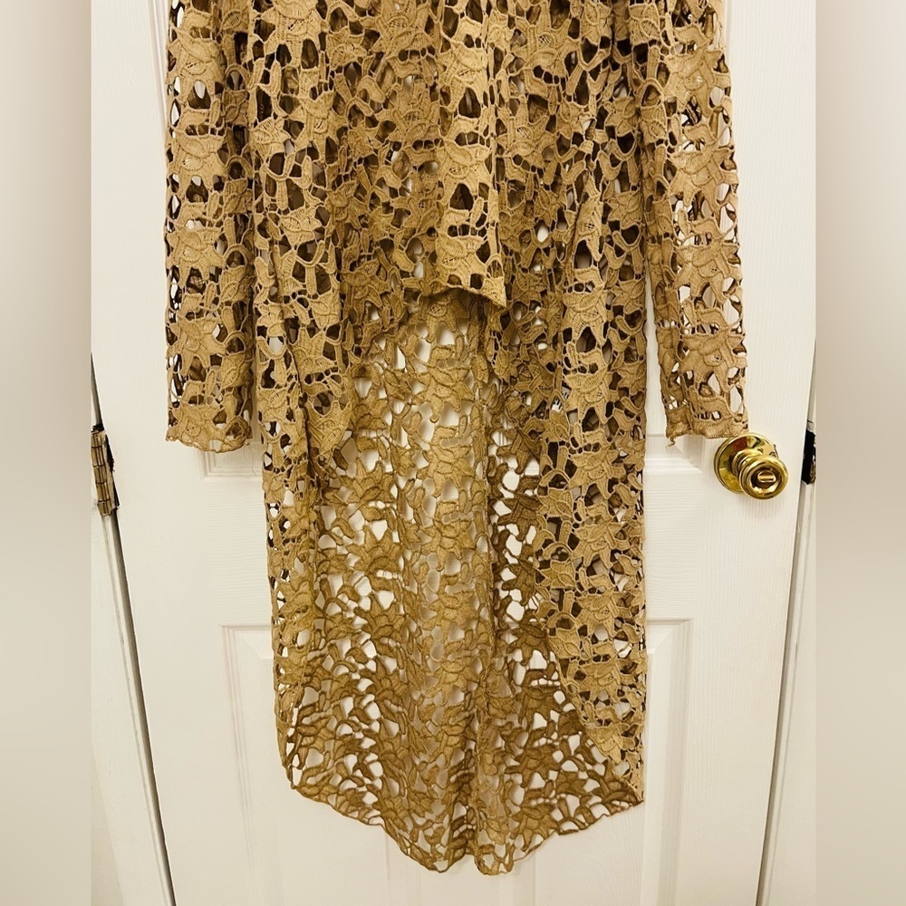 PRETTYGARDEN Long Sleeve Round Neck High Low
Asymmetrical Tops - Picture 7 of 10